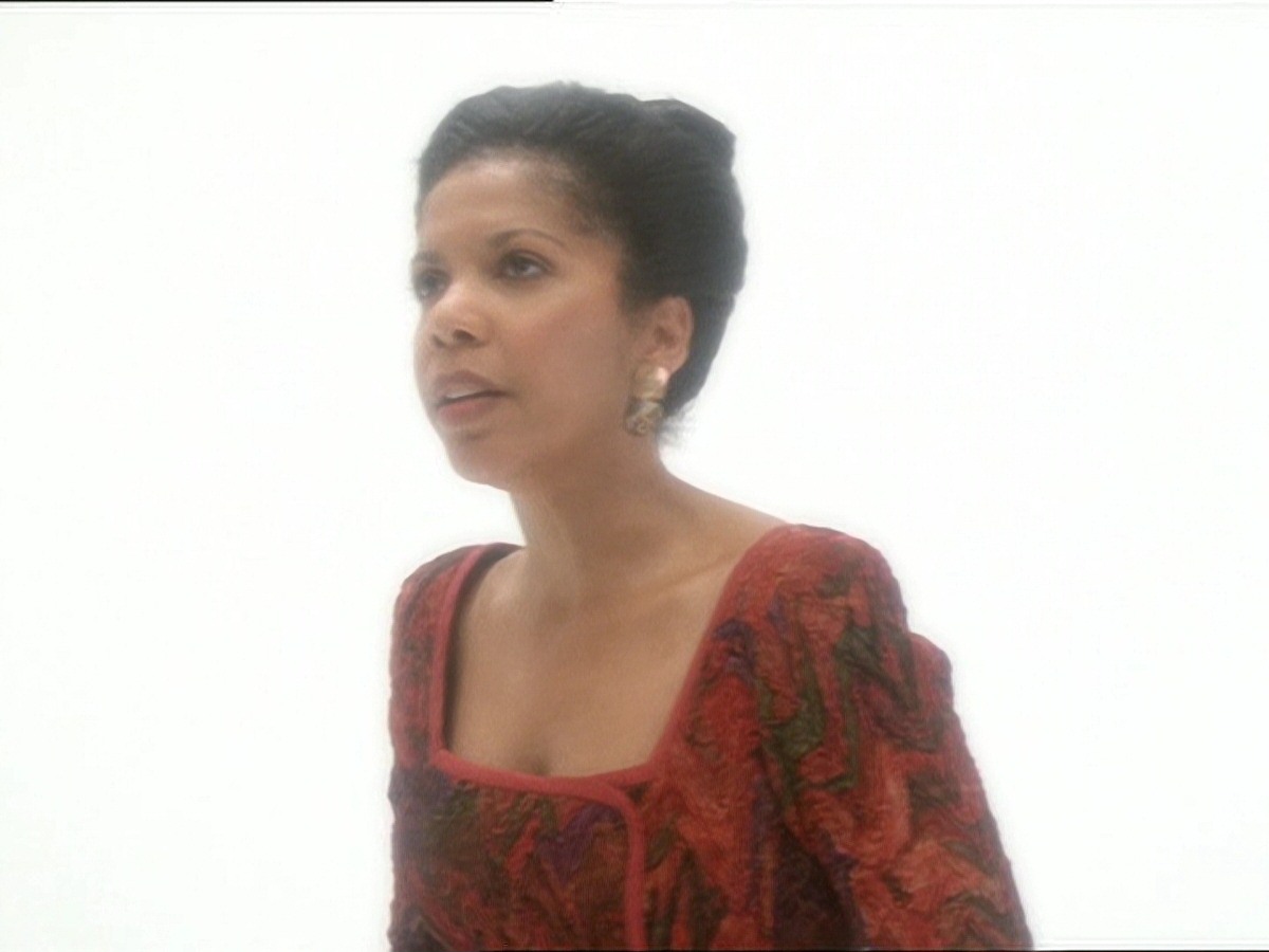 extant_StarTrek_DS9_7x25-7x26-WhatYouLeaveBehind_6434.jpg