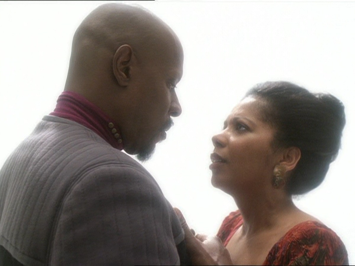 extant_StarTrek_DS9_7x25-7x26-WhatYouLeaveBehind_6525.jpg