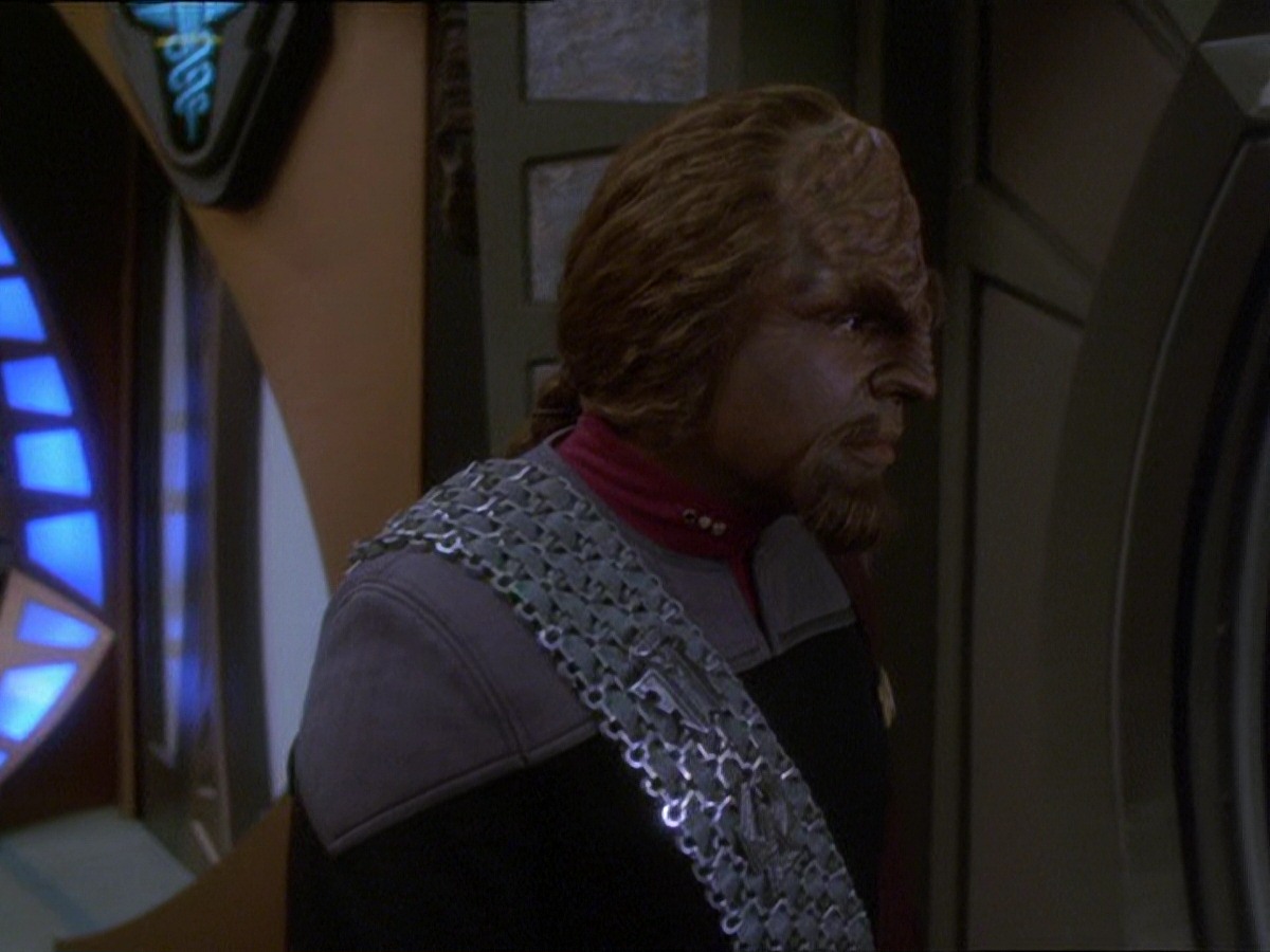 extant_StarTrek_DS9_7x25-7x26-WhatYouLeaveBehind_6720.jpg
