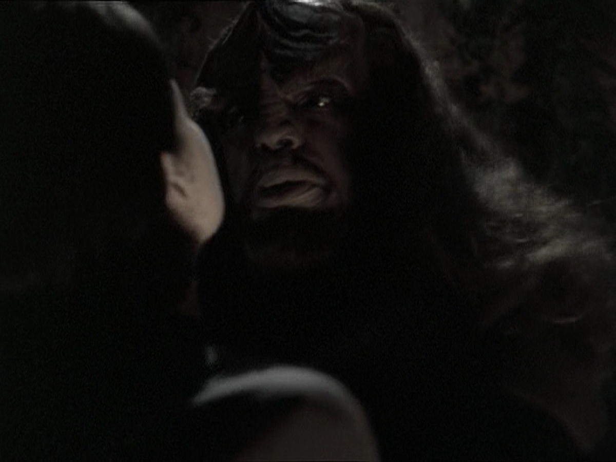 extant_StarTrek_DS9_7x25-7x26-WhatYouLeaveBehind_6741.jpg