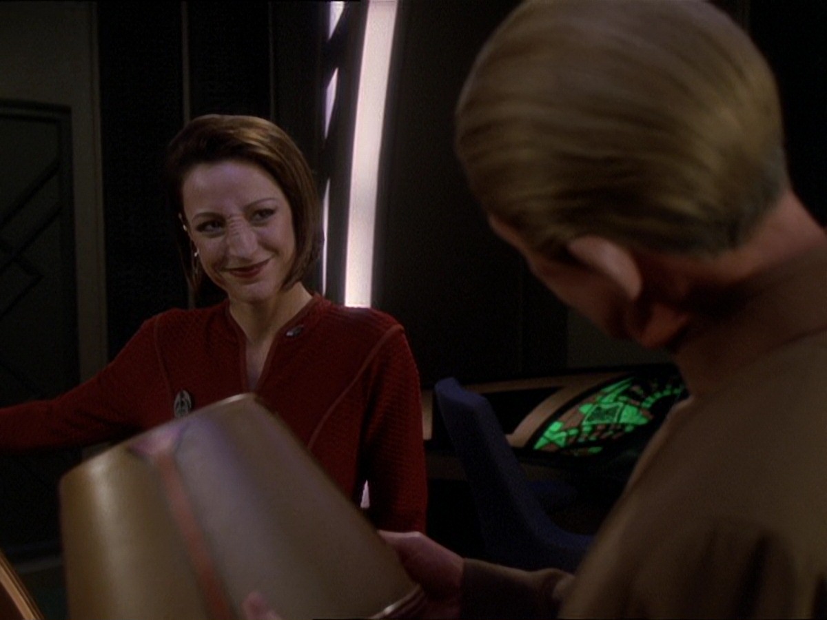 extant_StarTrek_DS9_7x25-7x26-WhatYouLeaveBehind_6780.jpg