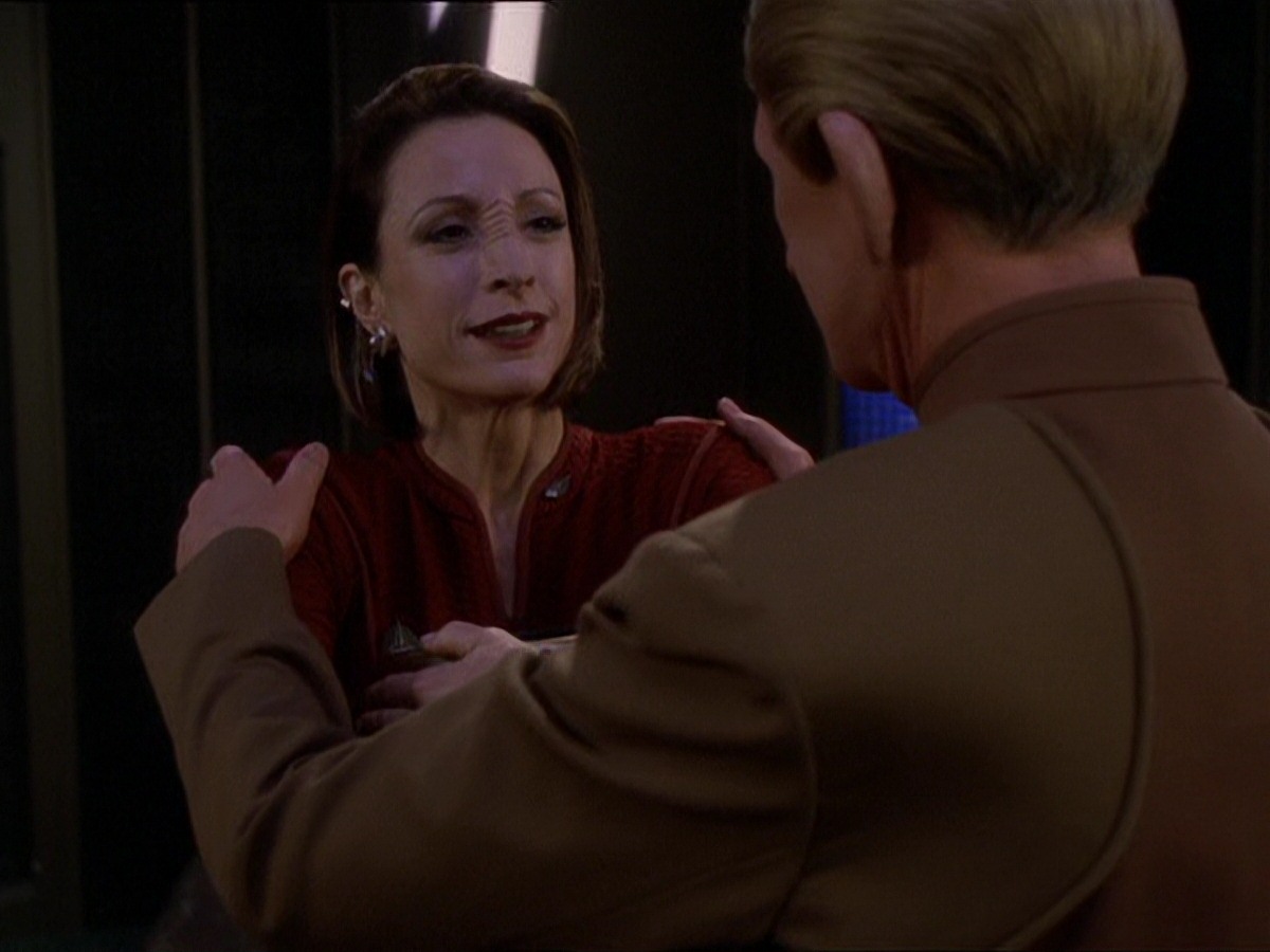 extant_StarTrek_DS9_7x25-7x26-WhatYouLeaveBehind_6821.jpg