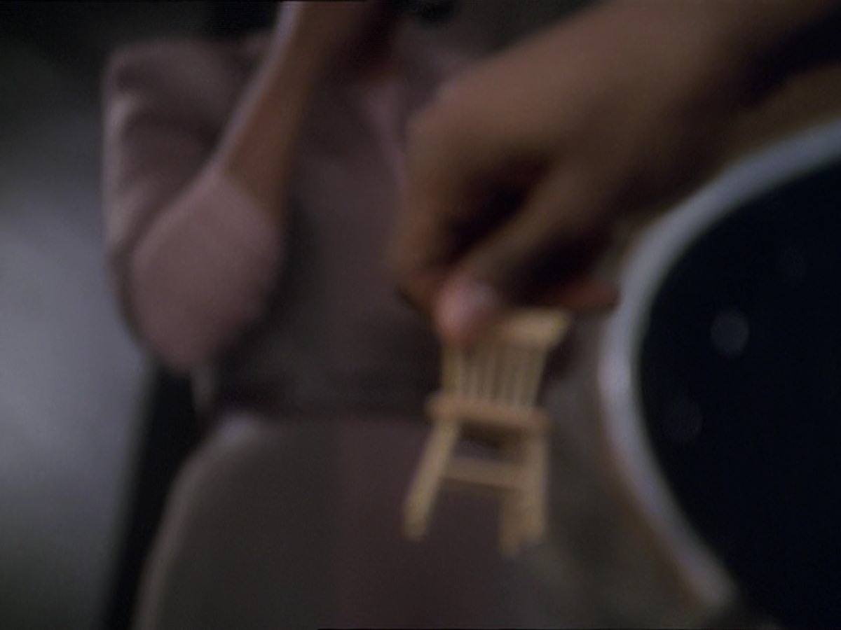 extant_StarTrek_DS9_7x25-7x26-WhatYouLeaveBehind_6861.jpg