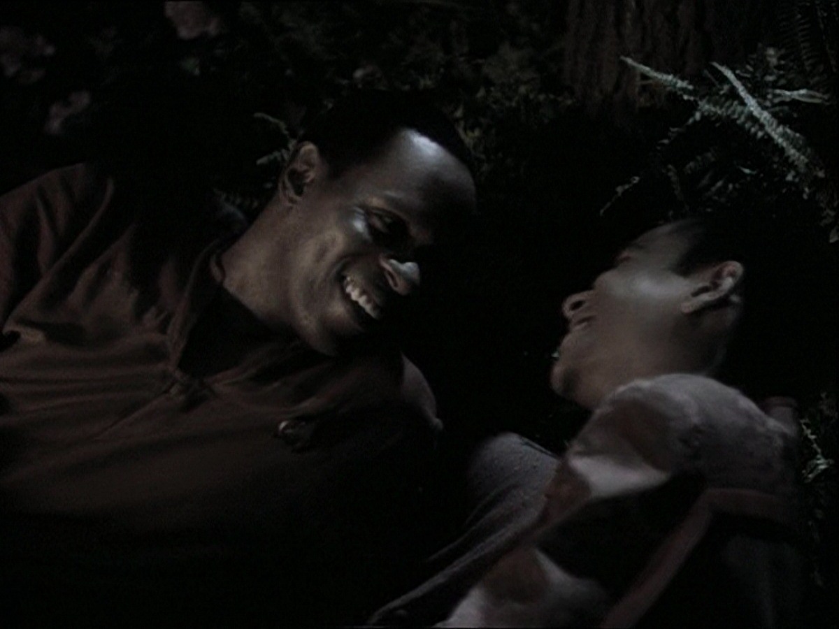 extant_StarTrek_DS9_7x25-7x26-WhatYouLeaveBehind_6898.jpg
