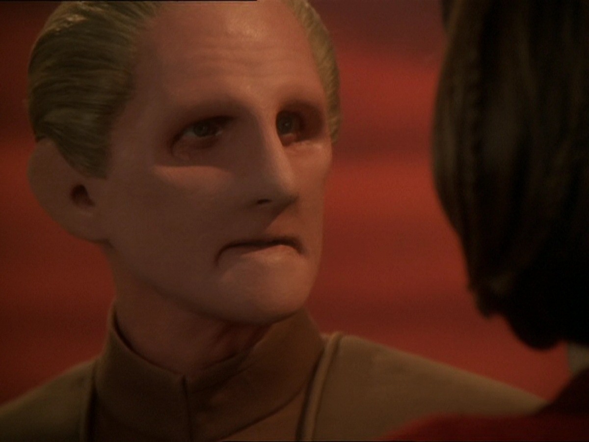 extant_StarTrek_DS9_7x25-7x26-WhatYouLeaveBehind_7145.jpg