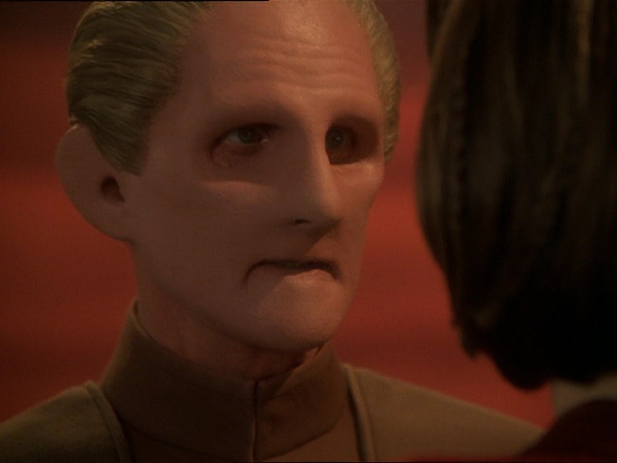 extant_StarTrek_DS9_7x25-7x26-WhatYouLeaveBehind_7149.jpg