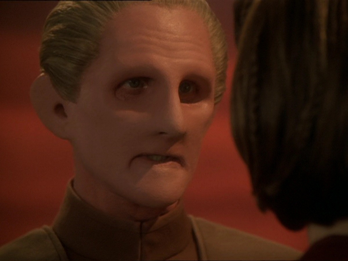 extant_StarTrek_DS9_7x25-7x26-WhatYouLeaveBehind_7150.jpg