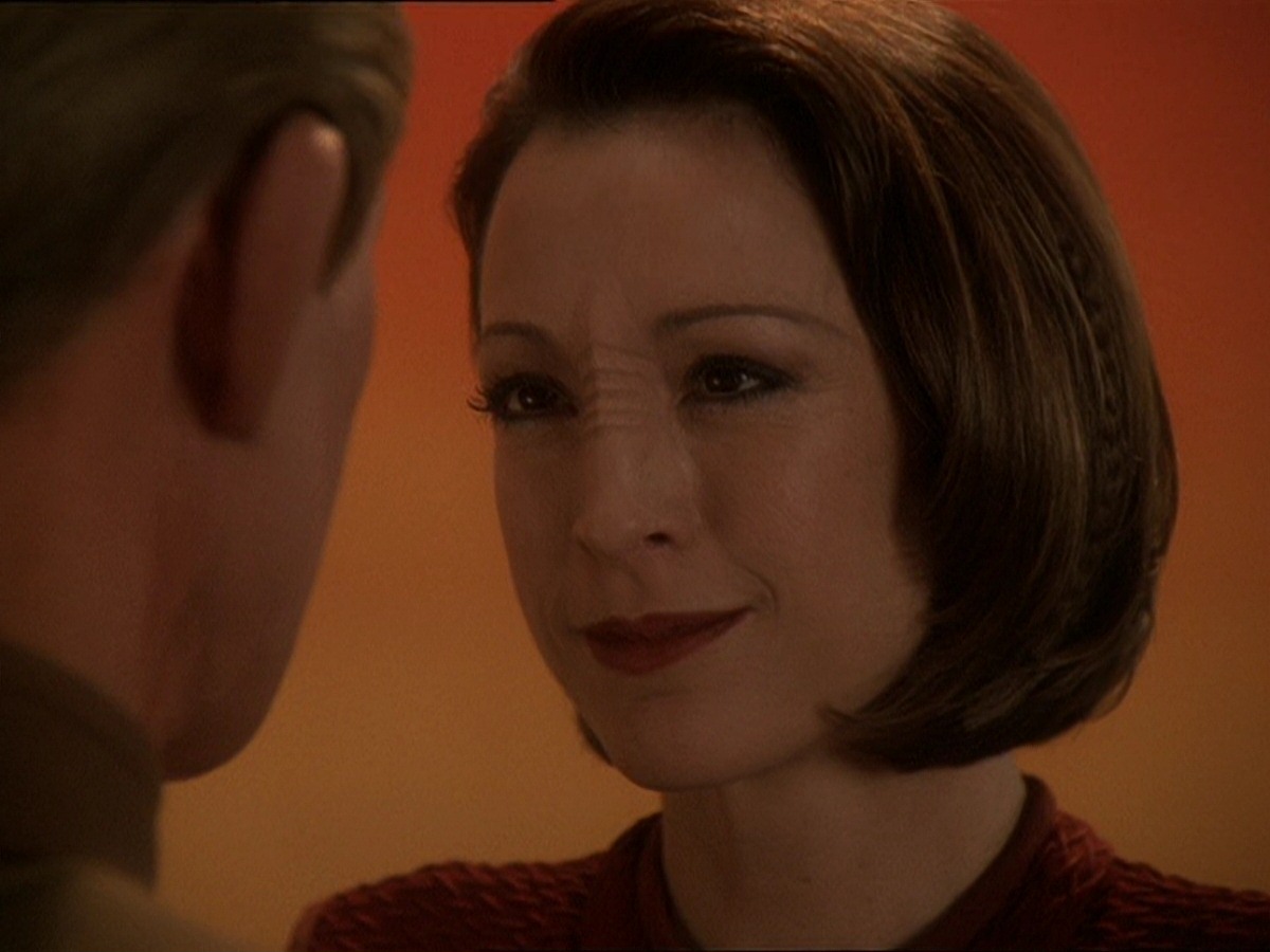 extant_StarTrek_DS9_7x25-7x26-WhatYouLeaveBehind_7164.jpg