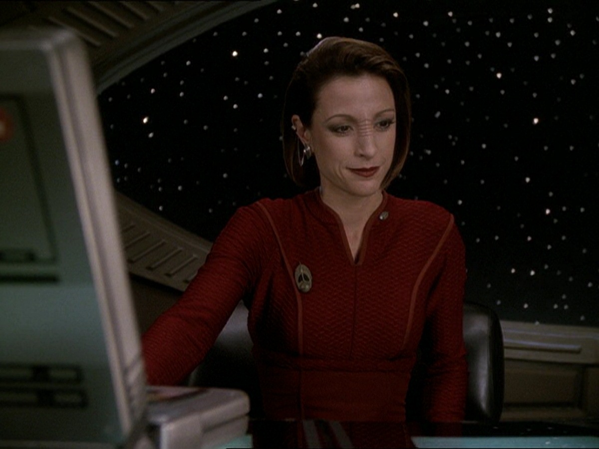 extant_StarTrek_DS9_7x25-7x26-WhatYouLeaveBehind_7350.jpg