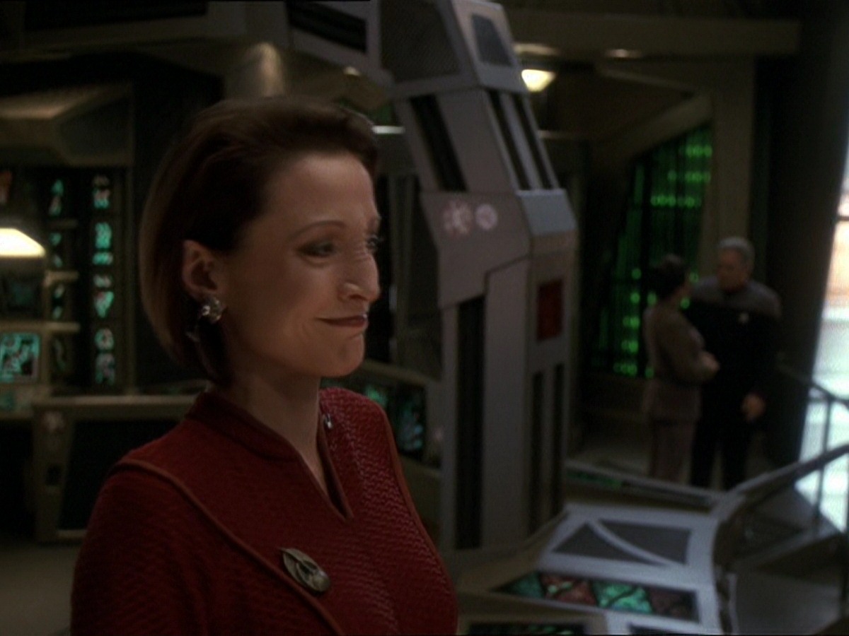 extant_StarTrek_DS9_7x25-7x26-WhatYouLeaveBehind_7382.jpg