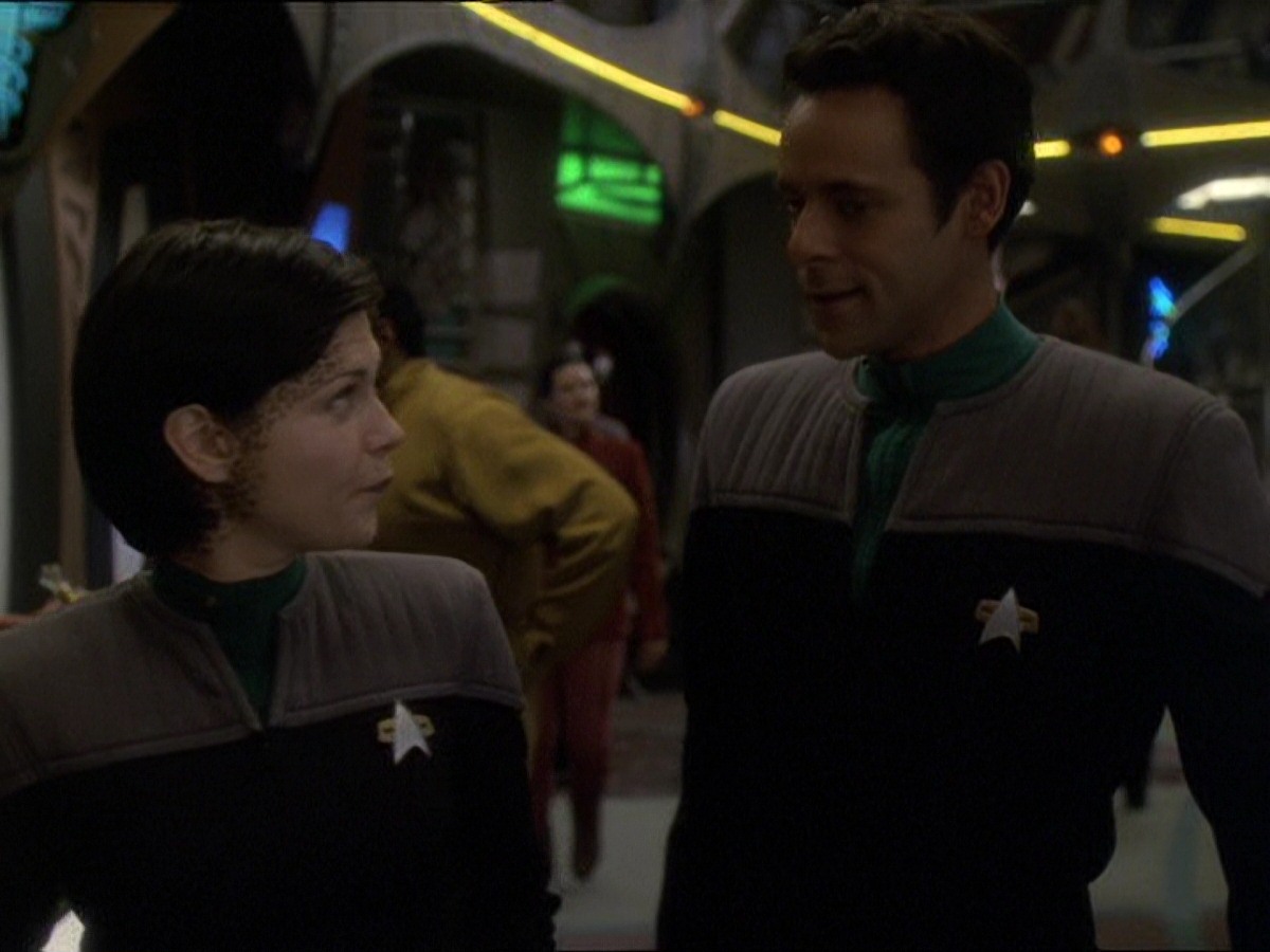 extant_StarTrek_DS9_7x25-7x26-WhatYouLeaveBehind_7399.jpg