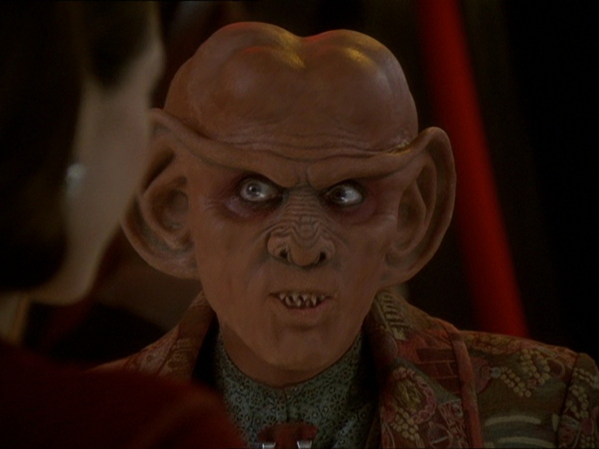 extant_StarTrek_DS9_7x25-7x26-WhatYouLeaveBehind_7518.jpg