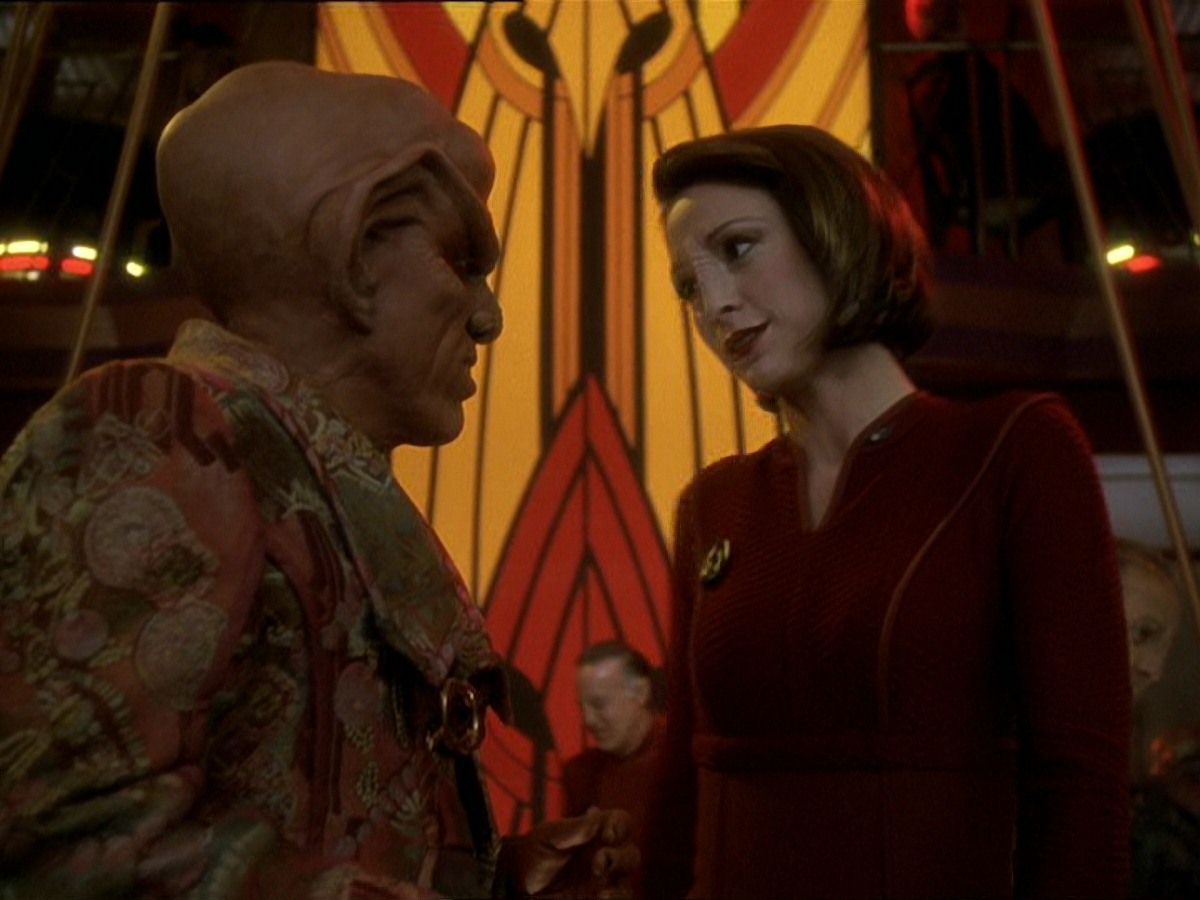 extant_StarTrek_DS9_7x25-7x26-WhatYouLeaveBehind_7526.jpg