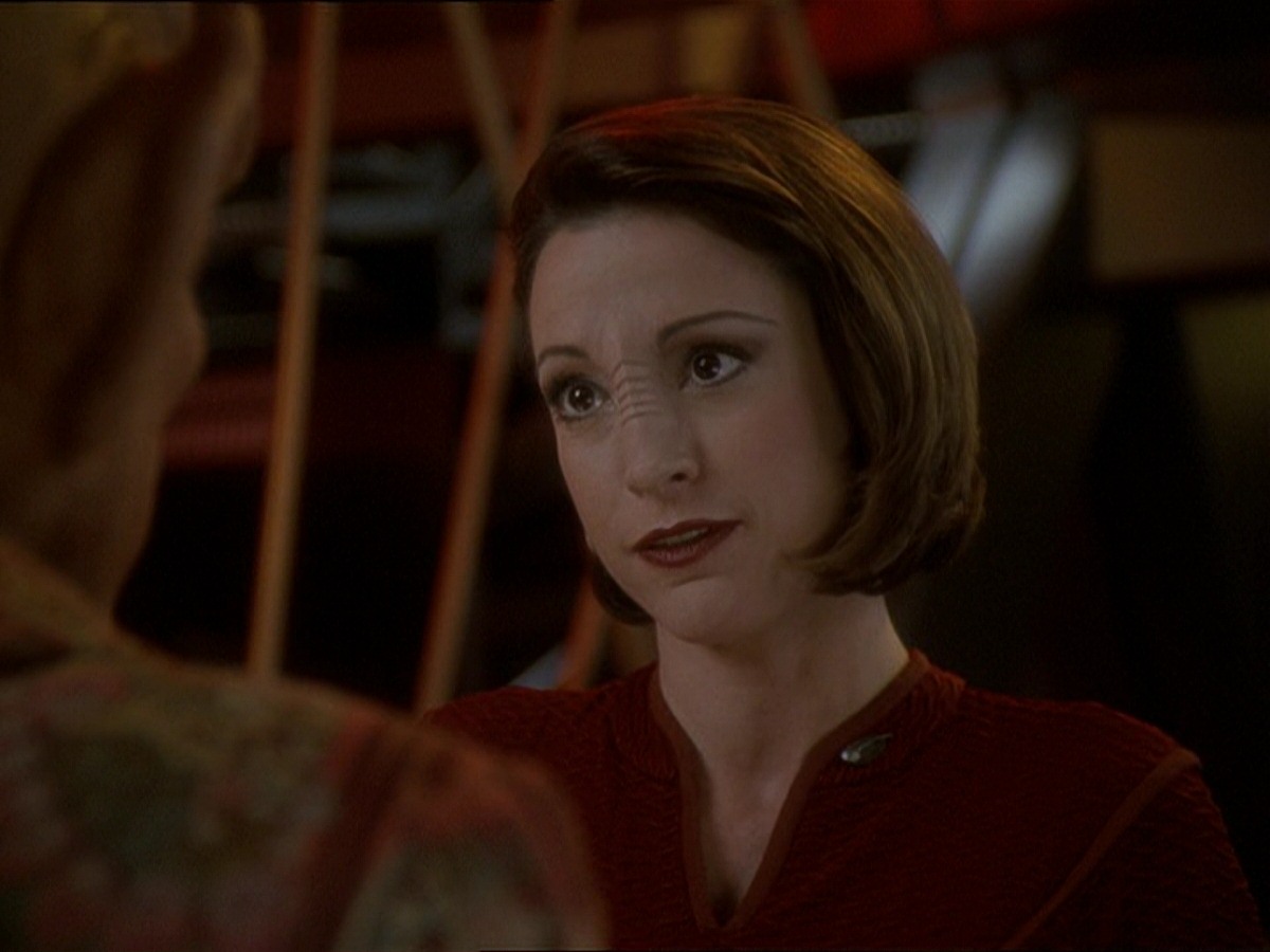extant_StarTrek_DS9_7x25-7x26-WhatYouLeaveBehind_7539.jpg