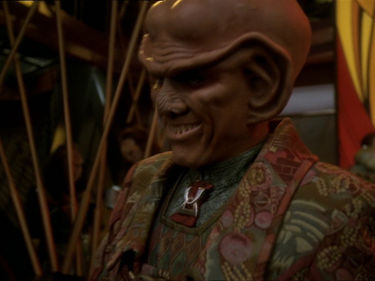 extant_StarTrek_DS9_7x25-7x26-WhatYouLeaveBehind_7562.jpg