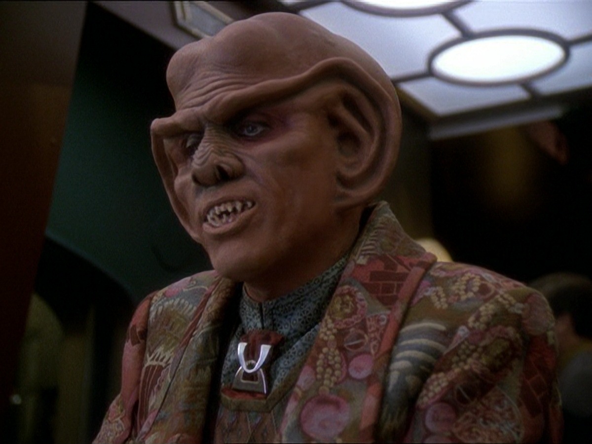 extant_StarTrek_DS9_7x25-7x26-WhatYouLeaveBehind_7578.jpg