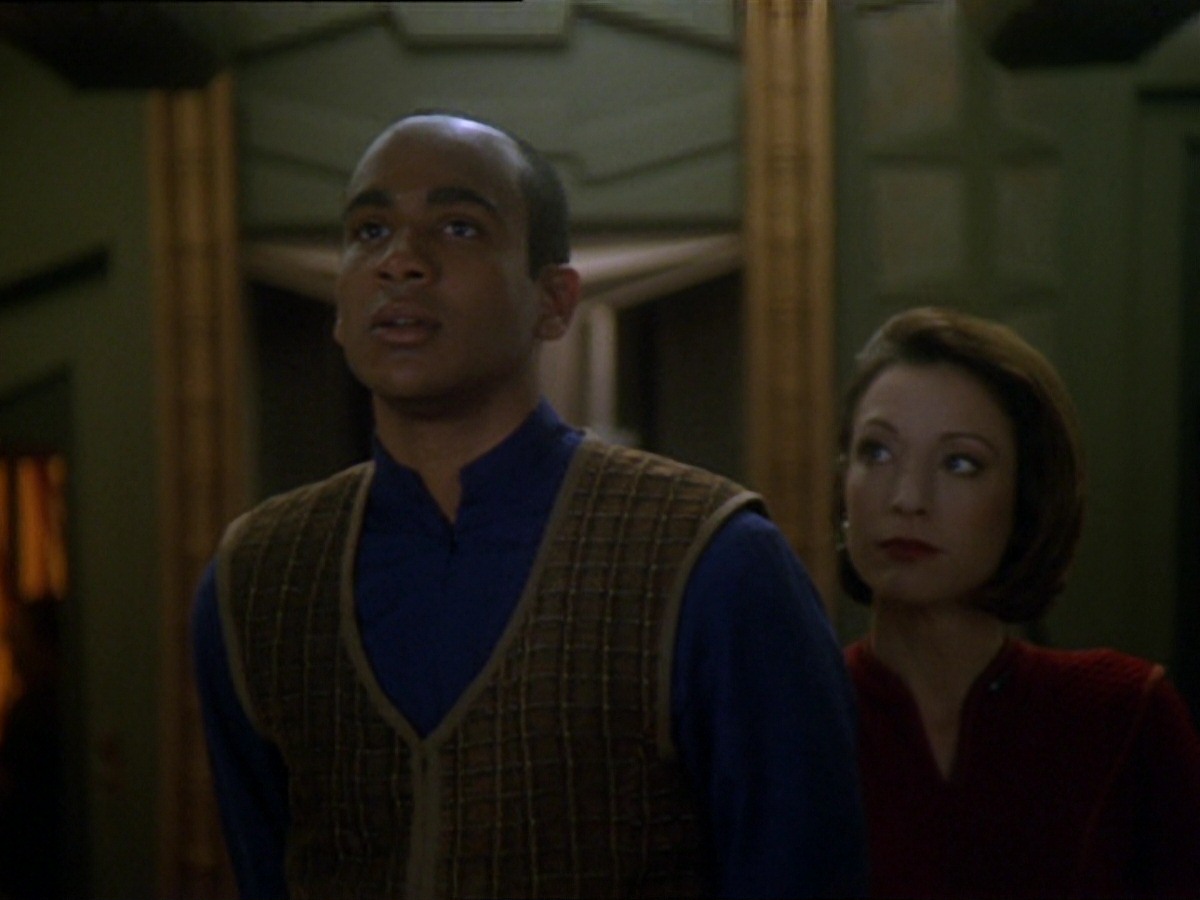 extant_StarTrek_DS9_7x25-7x26-WhatYouLeaveBehind_7625.jpg