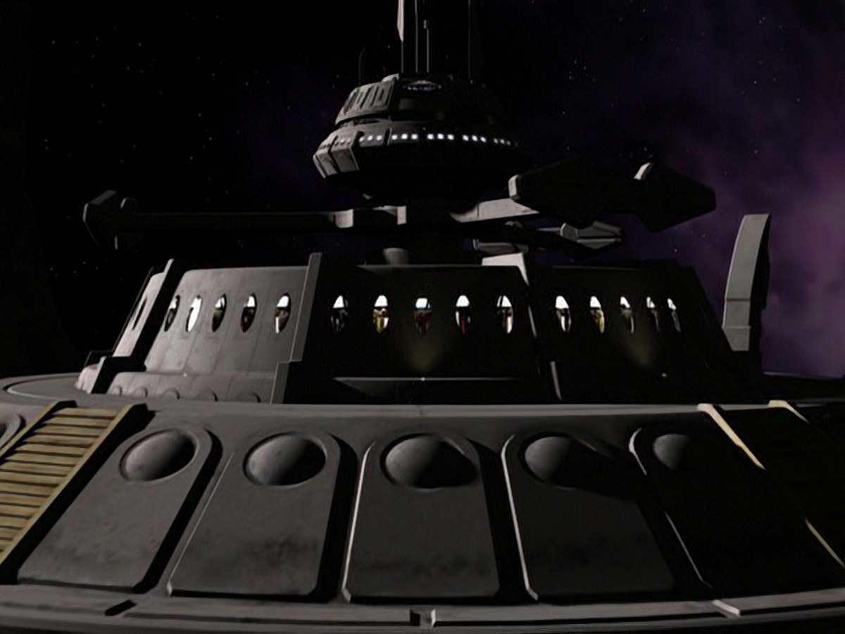 extant_StarTrek_DS9_7x25-7x26-WhatYouLeaveBehind_7653.jpg