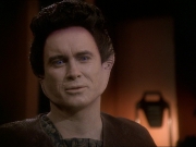 extant_StarTrek_DS9_7x25-7x26-WhatYouLeaveBehind_0707.jpg