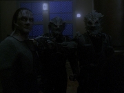 extant_StarTrek_DS9_7x25-7x26-WhatYouLeaveBehind_0838.jpg