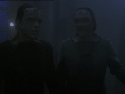 extant_StarTrek_DS9_7x25-7x26-WhatYouLeaveBehind_0857.jpg