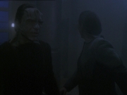 extant_StarTrek_DS9_7x25-7x26-WhatYouLeaveBehind_0858.jpg