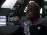extant_StarTrek_DS9_7x25-7x26-WhatYouLeaveBehind_1044.jpg