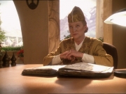 extant_StarTrek_DS9_7x25-7x26-WhatYouLeaveBehind_1291.jpg