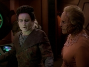 extant_StarTrek_DS9_7x25-7x26-WhatYouLeaveBehind_2696.jpg