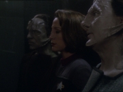extant_StarTrek_DS9_7x25-7x26-WhatYouLeaveBehind_2791.jpg