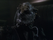 extant_StarTrek_DS9_7x25-7x26-WhatYouLeaveBehind_2793.jpg