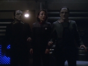 extant_StarTrek_DS9_7x25-7x26-WhatYouLeaveBehind_2805.jpg