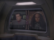extant_StarTrek_DS9_7x25-7x26-WhatYouLeaveBehind_3149.jpg