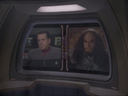 extant_StarTrek_DS9_7x25-7x26-WhatYouLeaveBehind_3164.jpg