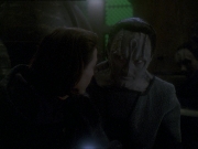 extant_StarTrek_DS9_7x25-7x26-WhatYouLeaveBehind_3672.jpg