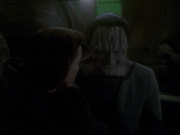 extant_StarTrek_DS9_7x25-7x26-WhatYouLeaveBehind_3681.jpg