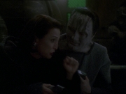 extant_StarTrek_DS9_7x25-7x26-WhatYouLeaveBehind_3719.jpg
