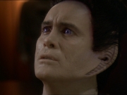 extant_StarTrek_DS9_7x25-7x26-WhatYouLeaveBehind_3907.jpg