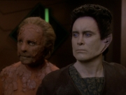 Filename=extant_StarTrek_DS9_7x25-7x26-WhatYouLeaveBehind_4186.jpg
Filesize=136KiB
Dimensions=1200x900
Date added=Jan 22, 2020 extant_StarTrek_DS9_7x25-7x26-WhatYouLeaveBehind_4186.jpg