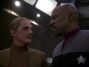 extant_StarTrek_DS9_7x25-7x26-WhatYouLeaveBehind_4353.jpg
