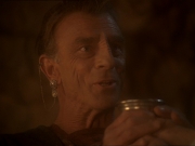 extant_StarTrek_DS9_7x25-7x26-WhatYouLeaveBehind_4404.jpg