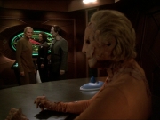 extant_StarTrek_DS9_7x25-7x26-WhatYouLeaveBehind_4554.jpg