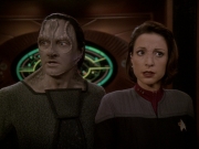 extant_StarTrek_DS9_7x25-7x26-WhatYouLeaveBehind_4743.jpg