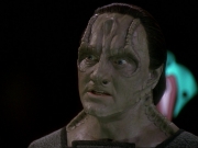 extant_StarTrek_DS9_7x25-7x26-WhatYouLeaveBehind_4999.jpg