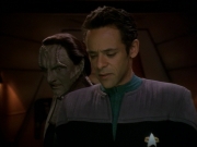 extant_StarTrek_DS9_7x25-7x26-WhatYouLeaveBehind_5005.jpg