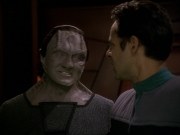 extant_StarTrek_DS9_7x25-7x26-WhatYouLeaveBehind_5016.jpg