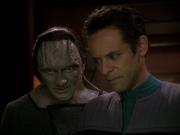 Filename=extant_StarTrek_DS9_7x25-7x26-WhatYouLeaveBehind_5042.jpg
Filesize=144KiB
Dimensions=1200x900
Date added=Jan 22, 2020 extant_StarTrek_DS9_7x25-7x26-WhatYouLeaveBehind_5042.jpg