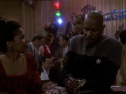 extant_StarTrek_DS9_7x25-7x26-WhatYouLeaveBehind_5562.jpg