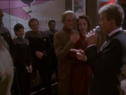 extant_StarTrek_DS9_7x25-7x26-WhatYouLeaveBehind_5749.jpg