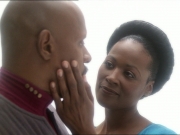 extant_StarTrek_DS9_7x25-7x26-WhatYouLeaveBehind_6354.jpg